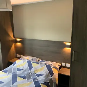 Small,smart,tidy 2 Bed Apartment